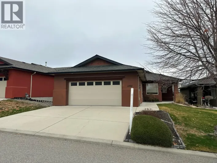 2302 Pine Vista Place, West Kelowna