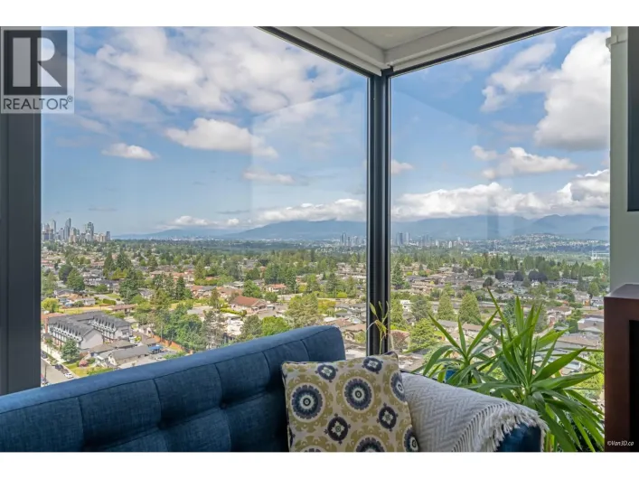 2303 7088 SALISBURY AVENUE, Burnaby