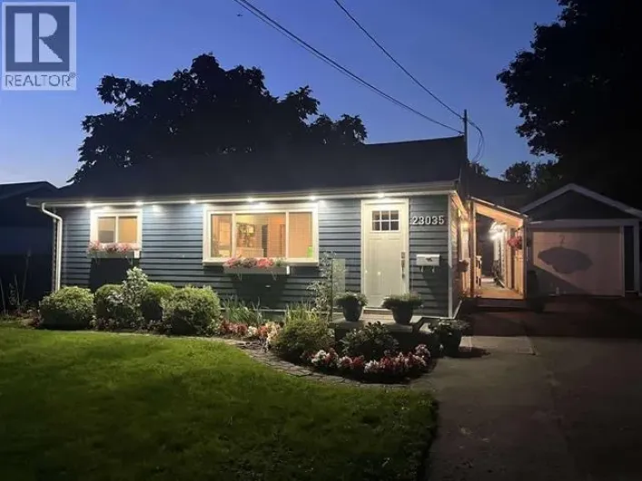 23035 117 AVENUE, Maple Ridge