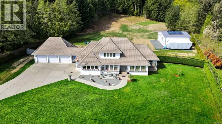 2304 Boulding Rd, Mill Bay