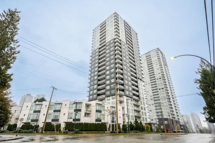 2305 13359 OLD YALE ROAD, Surrey