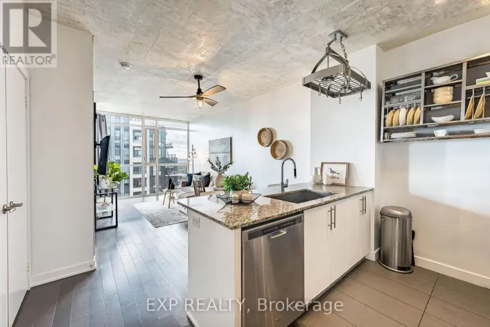 2305 - 4099 BRICKSTONE MEWS, Mississauga