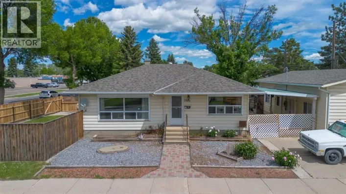 2305 7 Avenue N, Lethbridge