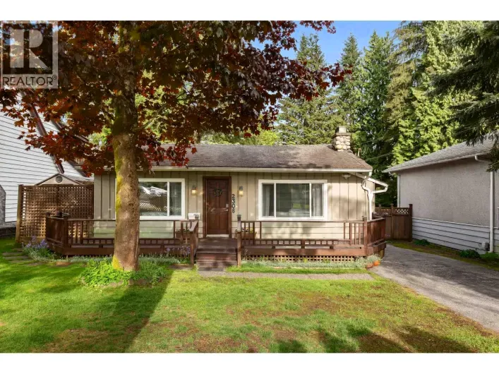 2306 WILLIAM AVENUE, North Vancouver