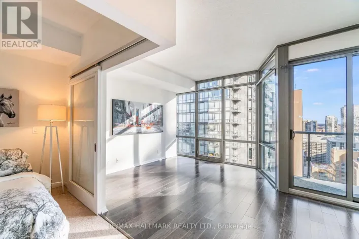 2307 - 832 BAY STREET, Toronto