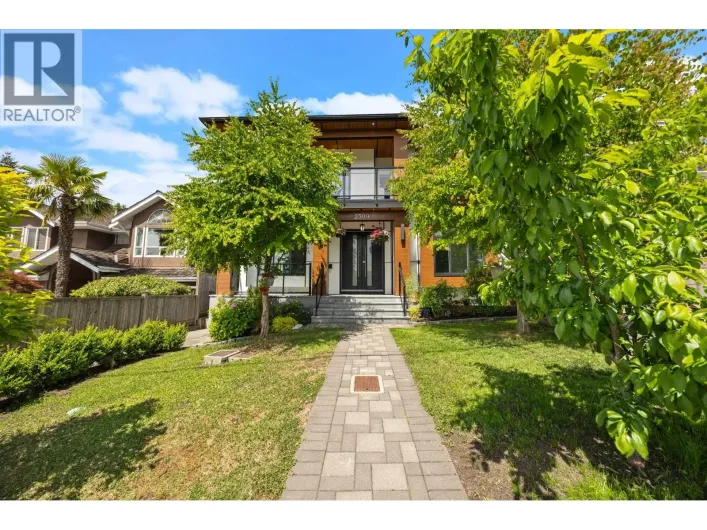 2309 DUBLIN STREET, New Westminster