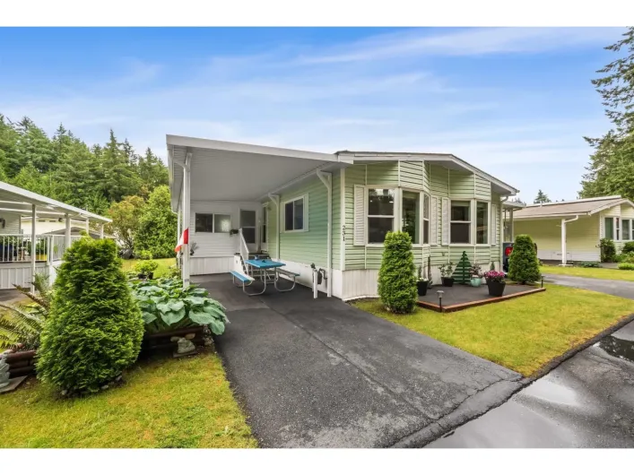 231 20071 24 AVENUE, Langley