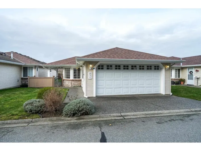 231 6001 PROMONTORY ROAD|Sardis South, Chilliwack