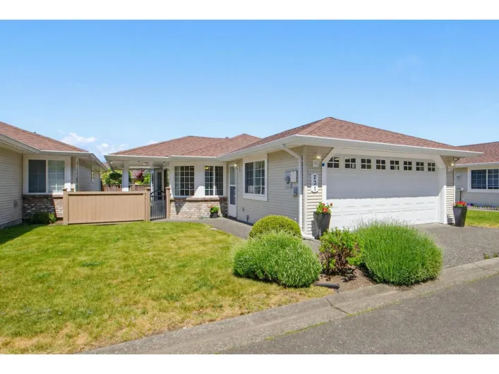 231 6001 PROMONTORY ROAD|Sardis South, Chilliwack