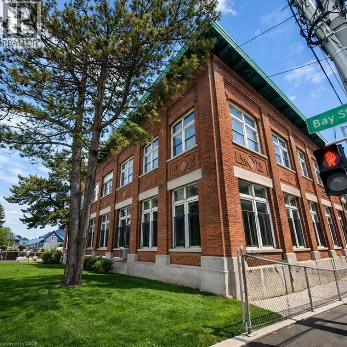 231 BAY Street N Unit# A, Hamilton