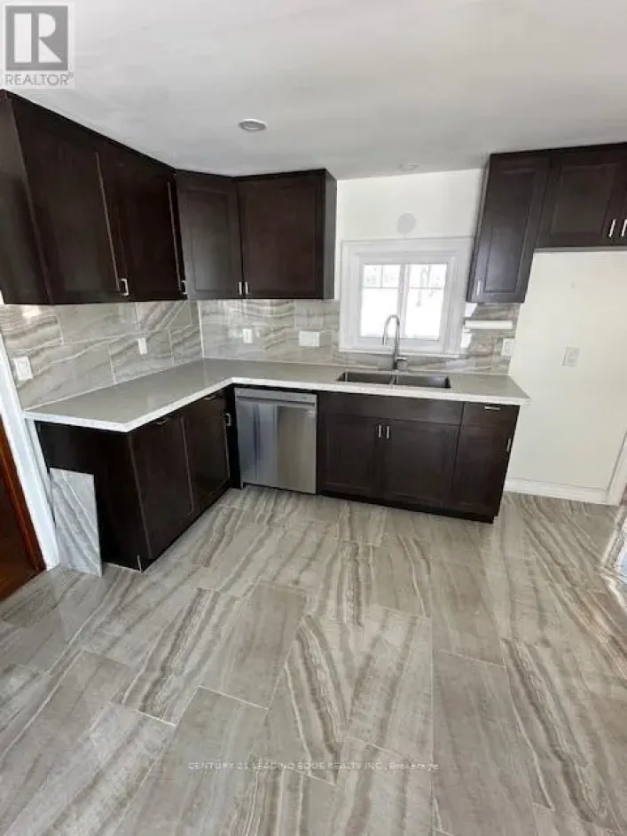 231 CARMAN ROAD, Brighton