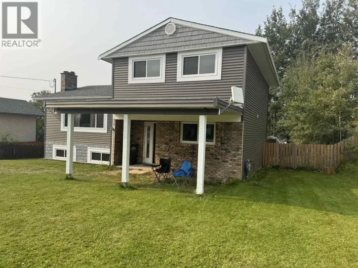 231 CENTENNIAL DRIVE, Mackenzie