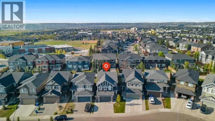 231 Evansglen Circle NW, Calgary