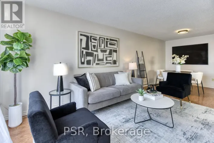 231 HERITAGE DRIVE, Kitchener