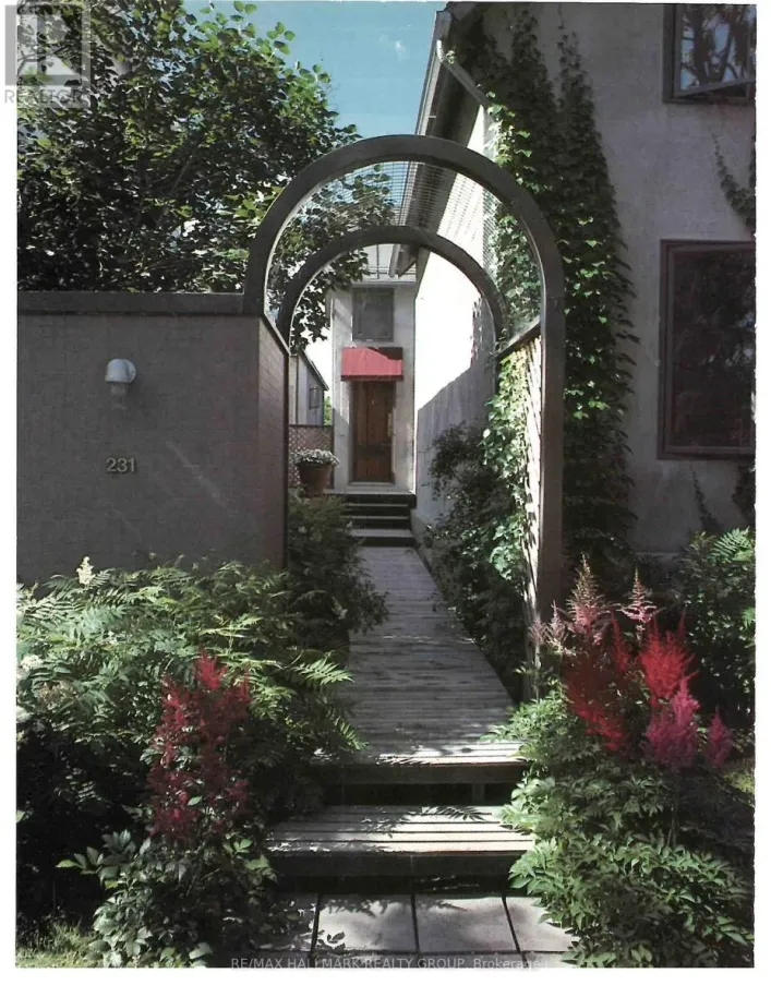 231 MACKAY STREET, Ottawa