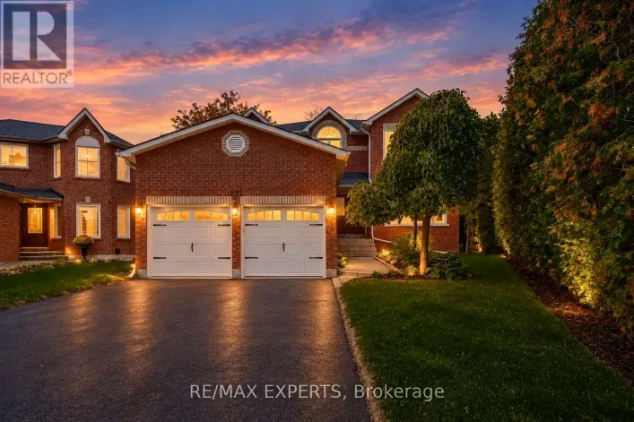 231 MOSSBROOK SQUARE, Pickering