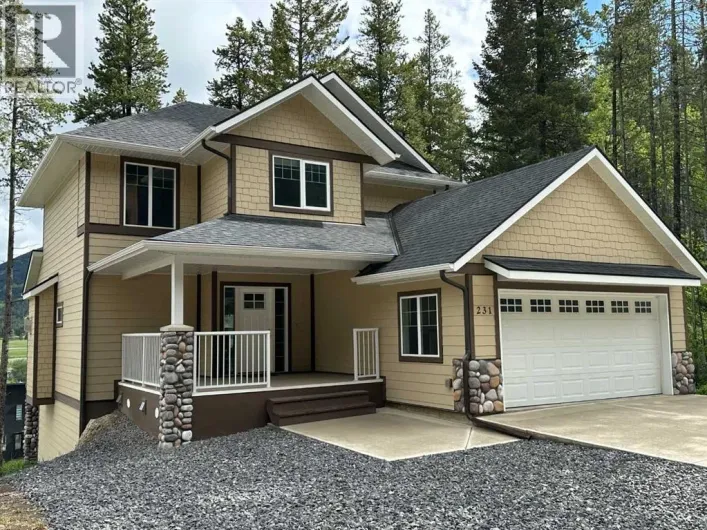 231 Southmore, Blairmore