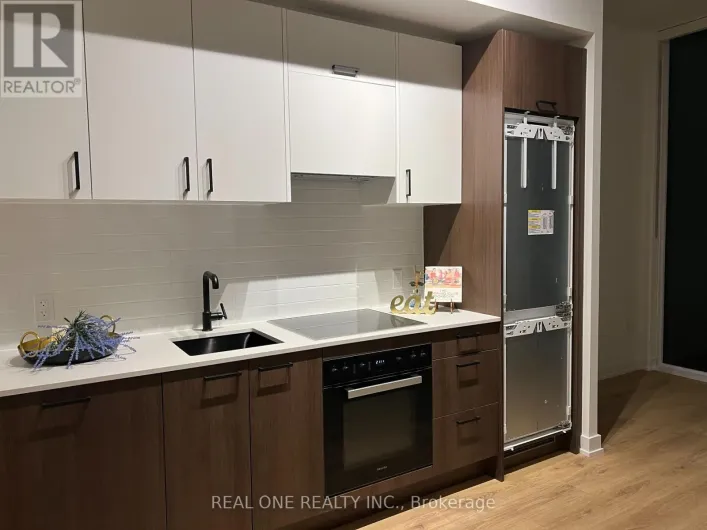 2310 - 5 QUARRINGTON LANE, Toronto