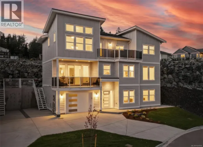 2310 Hudson Terr, Sooke