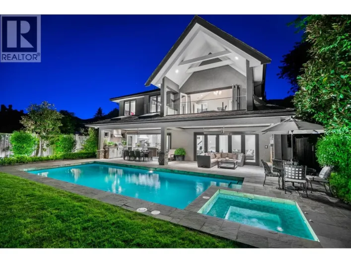 2312 KINGS AVENUE, West Vancouver