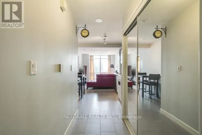 2315 - 15 FORT YORK BOULEVARD, Toronto