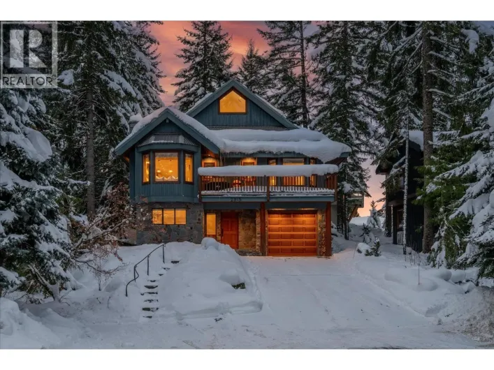 2315 GONDOLA WAY, Whistler