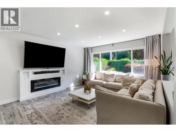 2317 COMO LAKE AVENUE, Coquitlam