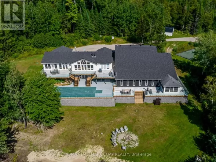 2318 PICKEREL & JACK LAKE ROAD, Armour