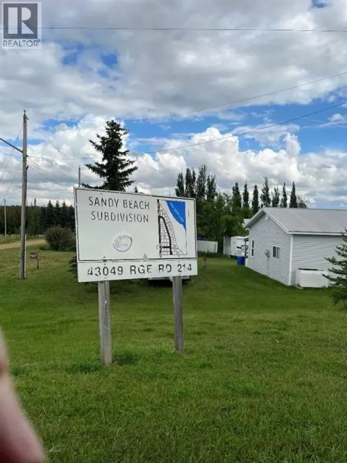 232, 43049 RR 214, Rural Camrose County