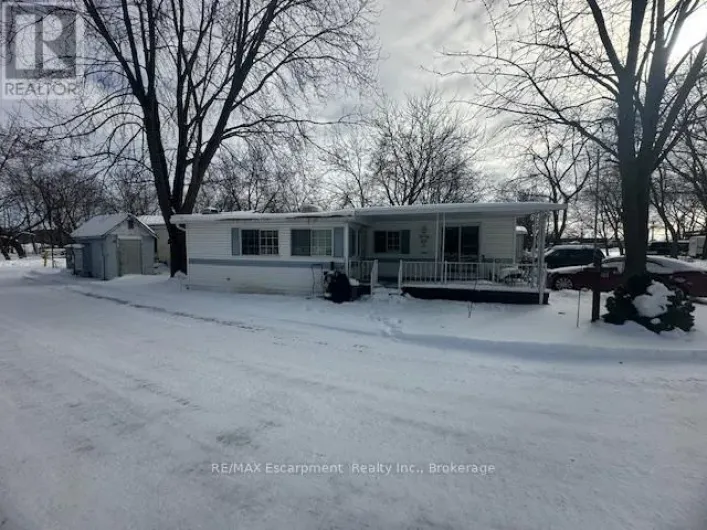 232 - 8845 LUNDY'S LANE, Niagara Falls