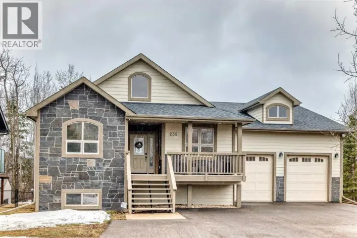 232 Canal Street, Rural Ponoka County