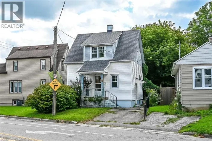 232 CEDAR Street, Simcoe