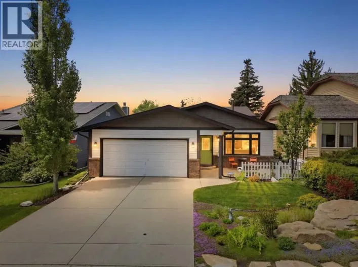 232 Hawkcliff Way NW, Calgary
