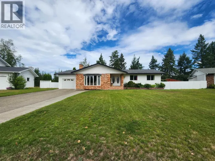 House for sale: 232 KING DRIVE, Prince George