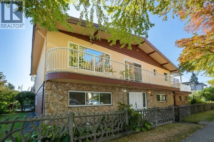 232 MACDONALD AVENUE, Burnaby