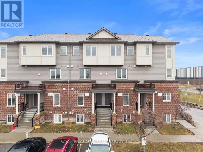 232 SHANLY PRIVATE, Ottawa