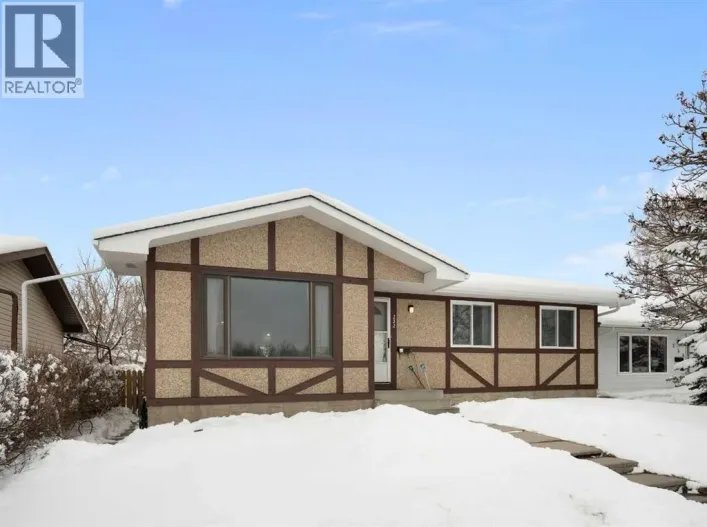 232 Silverview Way NW, Calgary