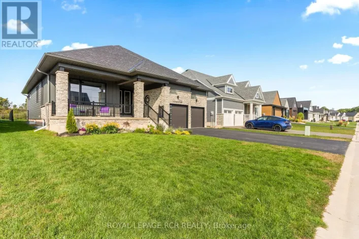 232 SNOWBERRY LANE, Georgian Bluffs