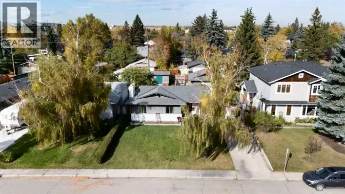2320 58 Avenue SW, Calgary