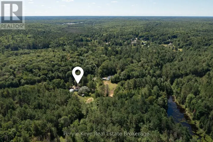 2322 OLD MUSKOKA ROAD, Huntsville