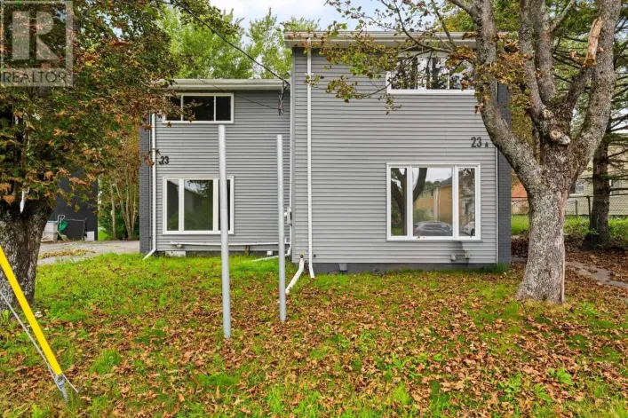 23-23A Ruben Court, Dartmouth