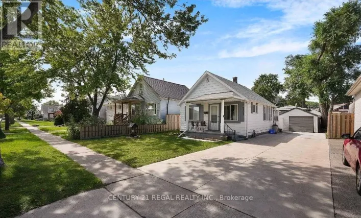 2325 CHANDLER ROAD, Windsor