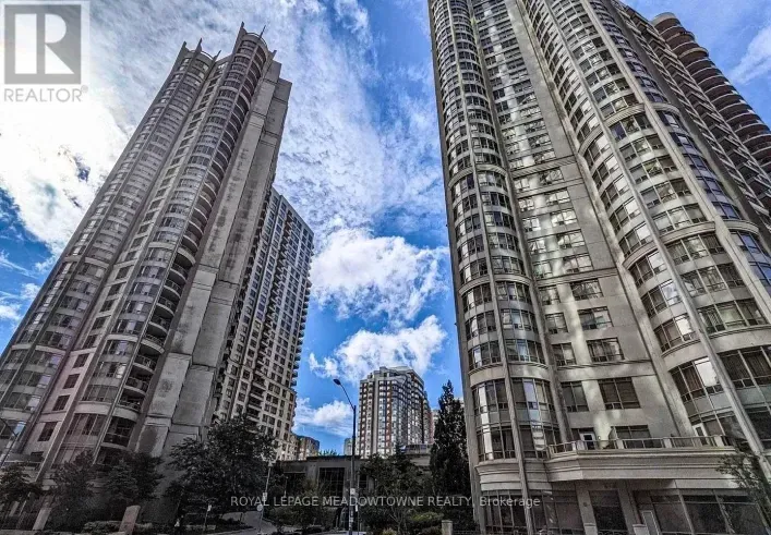 2326 - 3888 DUKE OF YORK BOULEVARD, Mississauga