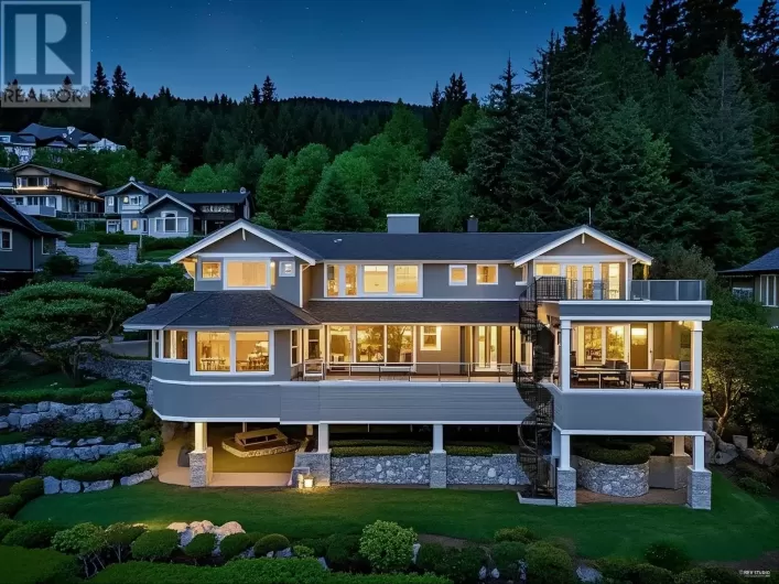 2326 CHIPPENDALE ROAD, West Vancouver