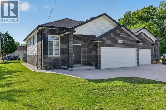 2328 Front ROAD, LaSalle
