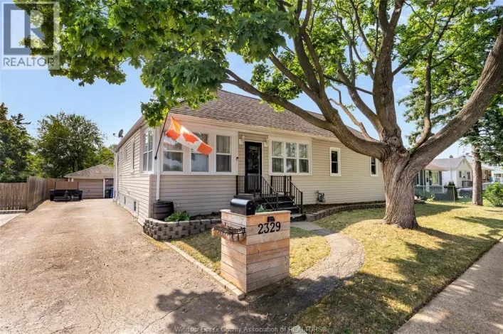 2329 MEIGHEN ROAD, Windsor