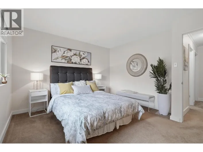 2329 MOUNTAIN HIGHWAY, North Vancouver
