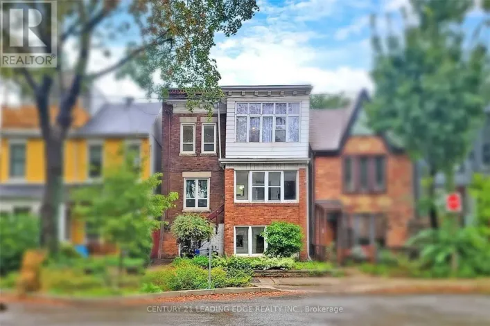 233 BORDEN STREET, Toronto