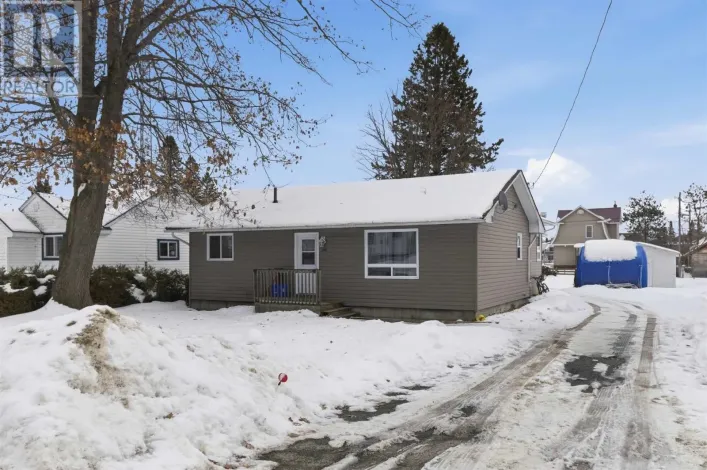 233 Federation ST, Thessalon