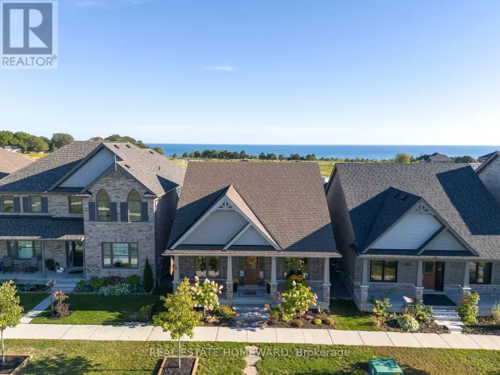 233 STRACHAN STREET, Port Hope